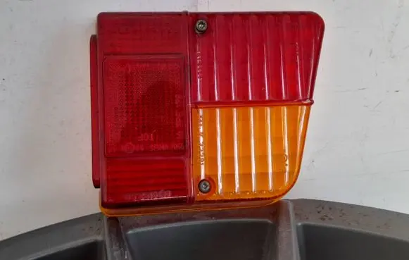 Citroen 2CV Tail light lenses BS2516G1