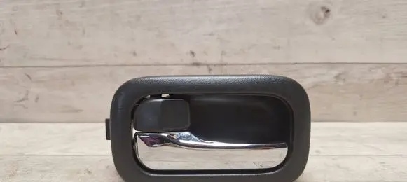 Nissan X-Trail T30 Front door interior handle 