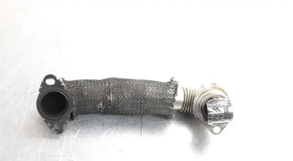 Ford Focus EGR valve line/pipe/hose 9674950180