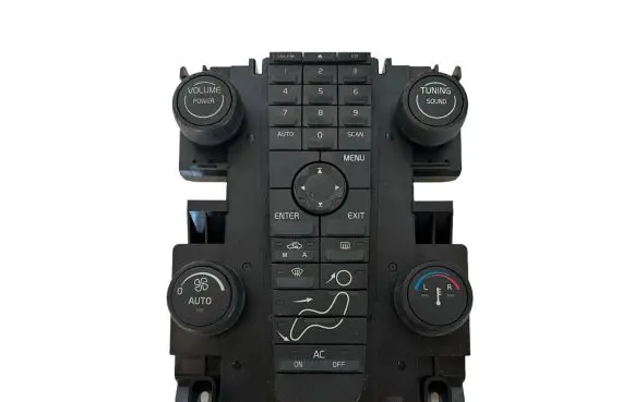Volvo V50 Climate control unit 8697155 19206