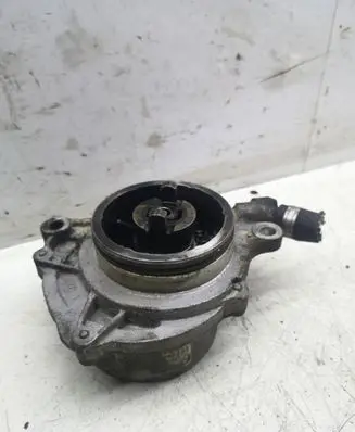 BMW X5 E53 Vacuum pump B7786841F 72832710C 02T2460116
