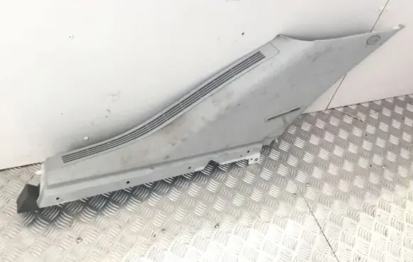 Mercedes-Benz GL X166 (C) pillar trim A1666901925