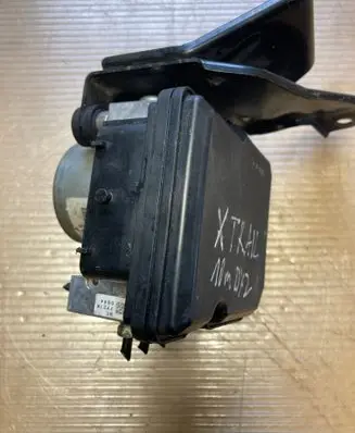 Nissan X-Trail T31 ABS Pump TD8405