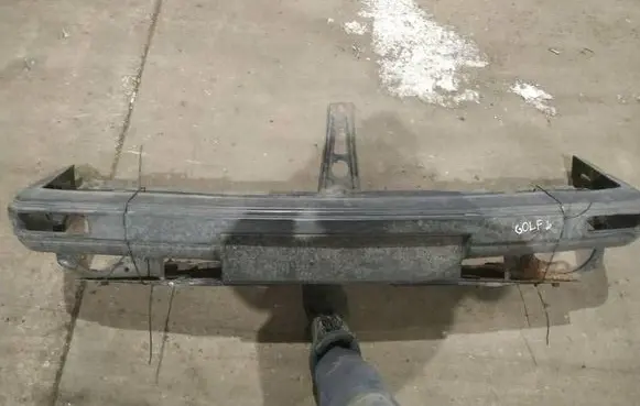 Volkswagen Golf II Front bumper PILKAS
