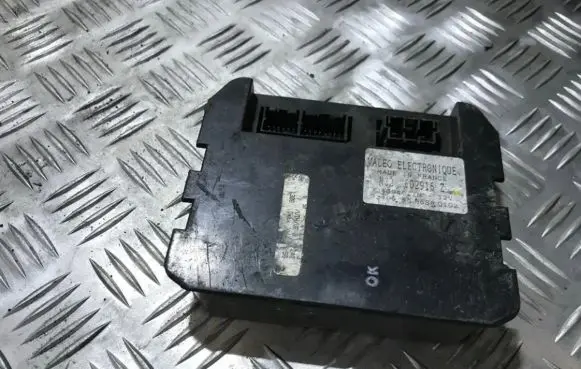 Citroen Xantia Other control units/modules n32602916z 73409402m