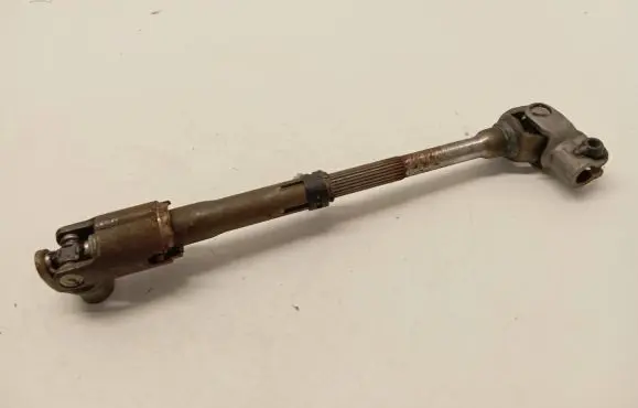 Mitsubishi Endeavor Steering column universal joint