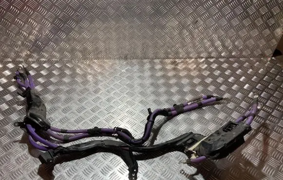 Peugeot 3008 III High voltage cable 9848020280