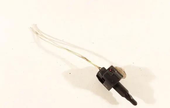 Toyota Corolla Verso AR10 Outside/exterior temperature sensor 0826 11030