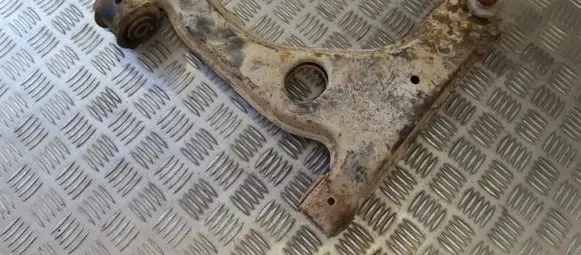 Opel Vectra B Front lower control arm/wishbone
