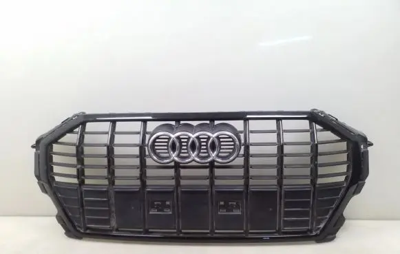 Audi Q3 F3 Front grill 83A853651B