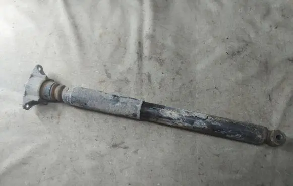 Ford Kuga I Rear shock absorber/damper GJGA