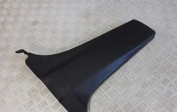 (B) pillar trim (bottom)