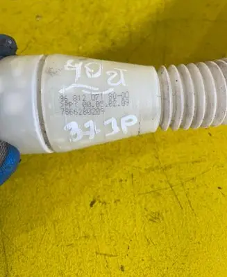 Peugeot 308 Windshield washer fluid hose 96812071