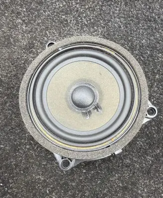 BMW 5 G30 G31 G38 Front door speaker 9395858 192529 90010005208
