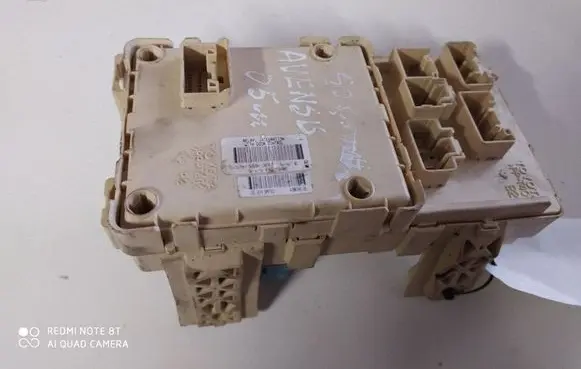 Toyota Avensis T250 Comfort/convenience module 82641CA030F