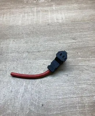 BMW 5 F10 F11 Positive cable (battery) 6925116 157839