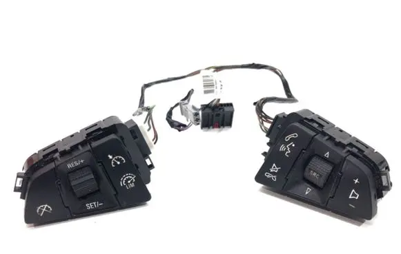 Opel Corsa E Steering wheel buttons/switches 13439133