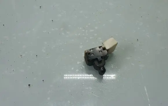 Subaru Impreza II Electric window control switch