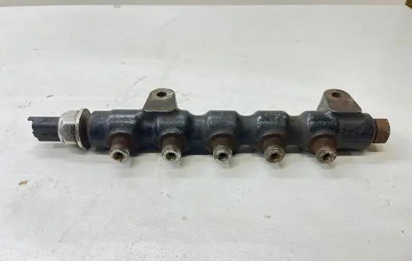 Ford Focus C-MAX Fuel main line pipe 9654592680
