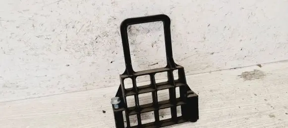 Mercedes-Benz A W169 Battery bracket A1696102136