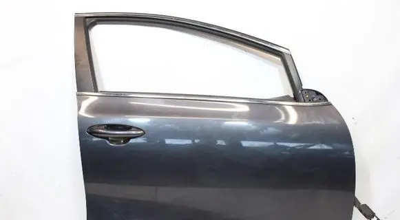 KIA Ceed Front door