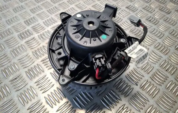 Opel Insignia A Heater fan/blower 5242673401