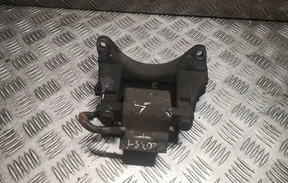 Mercedes-Benz C W203 Gearbox mount A1402421340 1402421340