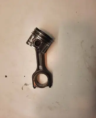 Peugeot 307 Piston with connecting rod 75L93