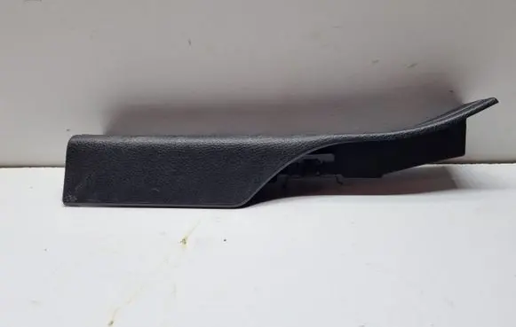 Mercedes-Benz C W204 Rear sill trim cover A2046860236