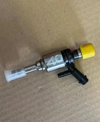 Volkswagen Arteon Fuel injector 06L906036L L906A05