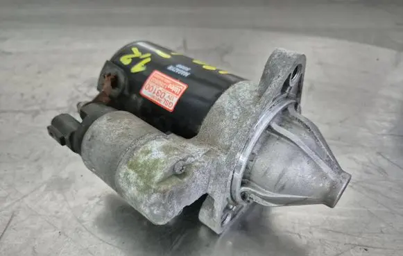 Hyundai i20 (PB PBT) Starter motor 1250902 GSL36100 5888