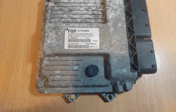 Fiat Doblo Engine control unit/module ECU 51784560 MJD6F3.D4 HW03R