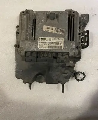 Peugeot 206 Engine control unit/module 9647785580 0281011089 9653202580