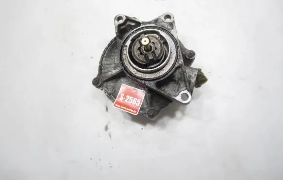 Audi A4 S4 B6 8E 8H Vacuum pump 057145100C 7226081 02T02470513