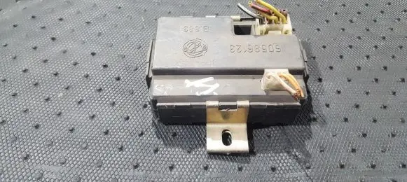 Alfa Romeo 164 Other control units/modules 60586123 B883