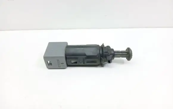 Renault Laguna II Clutch pedal sensor 110894