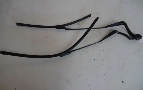 Ford S-MAX Front wiper blade arm
