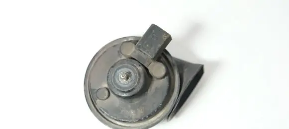 Audi A4 S4 B6 8E 8H Horn signal 8E0951223
