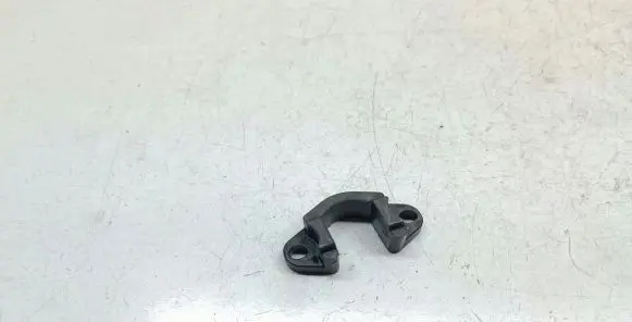 BMW X3 E83 Fuel Injector clamp holder