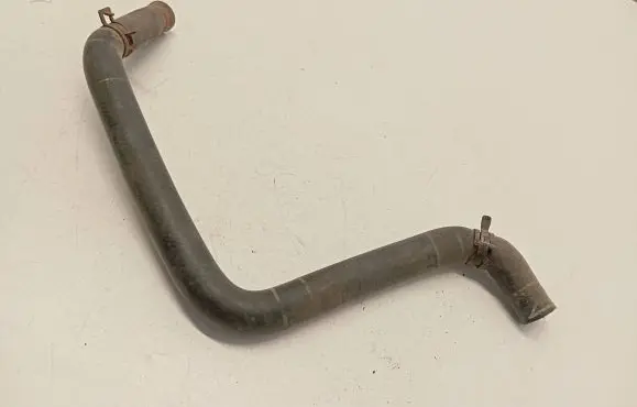 Volkswagen Transporter - Caravelle T4 Engine coolant pipe/hose 074121109A