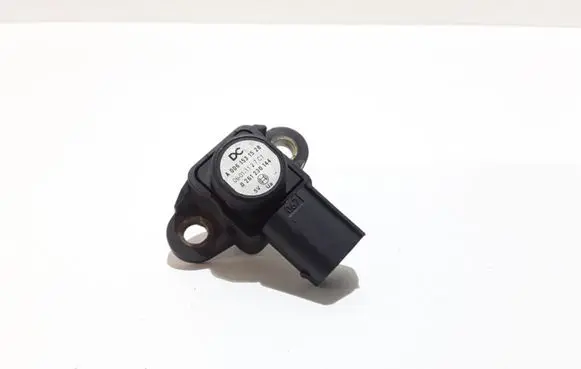 Mercedes-Benz CLS C219 Air pressure sensor A0061531528 0261230144
