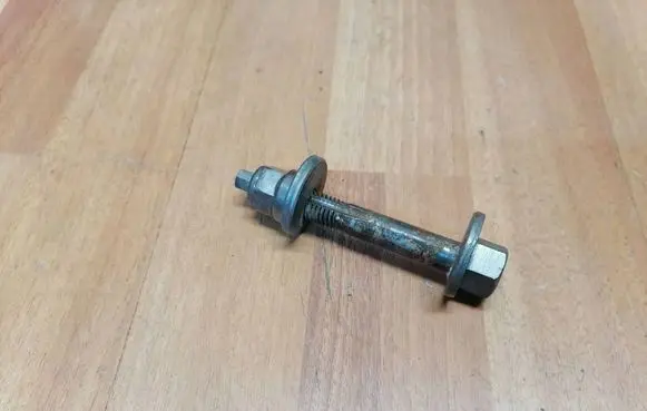 Renault Espace V (RFC) Rear suspension camber bolt 7701071320 7703034248 7701071321
