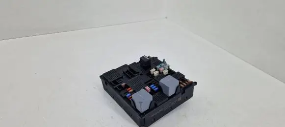 Volvo S90, V90 Fuse box set 31473771