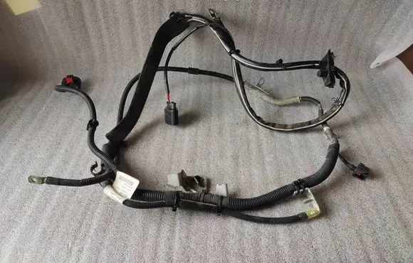 Audi A5 8T 8F Positive cable (battery) 8K0971228BB TAB004781GJ 01610090
