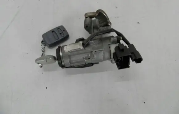 Toyota Yaris Verso Ignition lock 