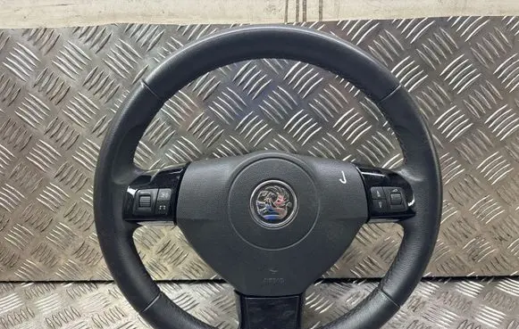 Opel Astra H Steering wheel