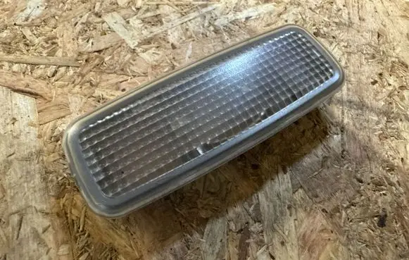 Audi A6 S6 C5 4B Other interior light 8L0947105A