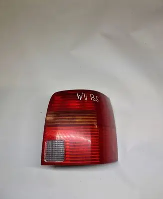 Volkswagen PASSAT B5 Rear/tail lights 3B9945112F