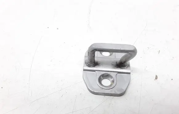 Mercedes-Benz C W204 Rear door lock loop/hook striker 