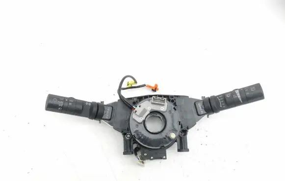 Infiniti FX Wiper turn signal indicator stalk/switch 5928SD 5818SD